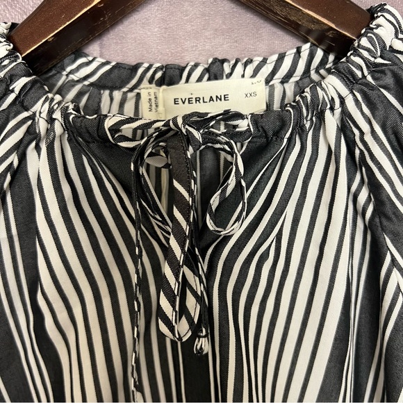 NWT! Everlane Gathered Shirt Butterlite Striped Button Front Women Size XXS - Picture 2 of 13